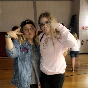 Meet your Posher, Peytpeyton